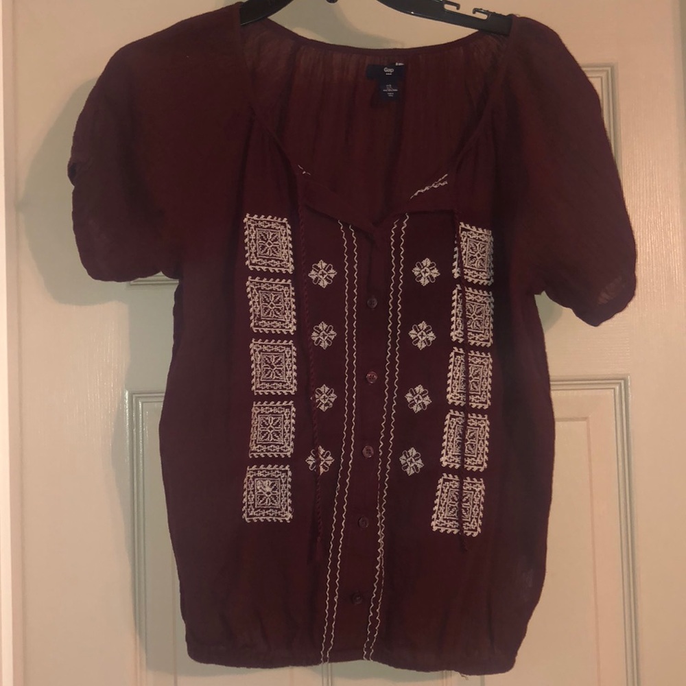 Gap top
